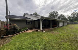 215 Alma Avenue, Walnut Grove, MS 39189