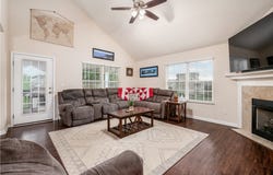 792 Francis Drive, Heath, OH 43056