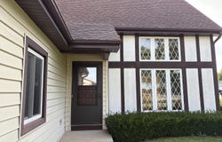 122 N Creekside Trail, McHenry, IL 60050