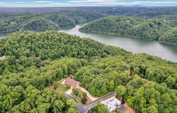 1005 Riverwatch Trace, Sparta, TN 38583