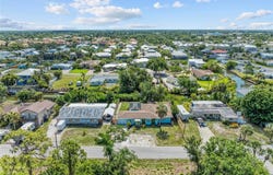 312 WINFIELD Way, NOKOMIS, FL 34275