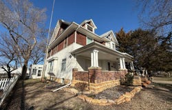 123 N Walnut St, Beloit, KS 67420