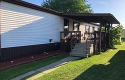 712 Huntsbridge Road, Matteson, IL 60443