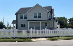 403 S Bayview Avenue, Freeport, NY 11520