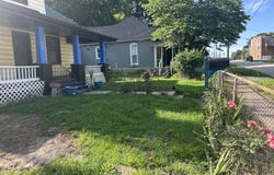 429 S Broadway Avenue, Springfield, MO 65806