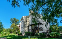 10107 OAKTON TERRACE Road, OAKTON, VA 22124