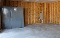 1025 Spring Creek Rd, McPherson, KS 67460