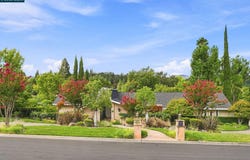 126 Peake Pl, Alamo, CA 94507