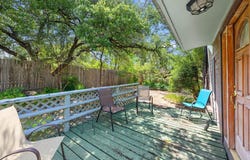 301 Yonder Dr, Spicewood, TX 78669