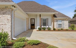 133 Hunters Way, Canton, MS 39046