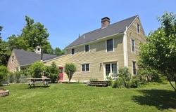 32 Old Fairgrounds Road, Readfield, ME 04355