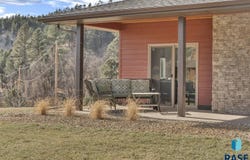 24227 Granite Point Ct, Keystone, SD 57751