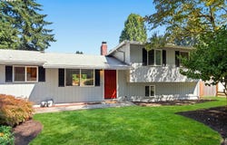 1120 DOUGLAS Dr, WestLinn, OR 97068