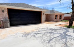 1503 S Rodgers Dr, Graham, TX 76450
