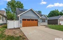 505 MAIN Street, Rochester, IL 62563
