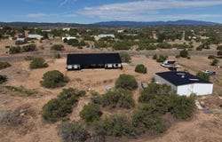 8 S Horton Road, Edgewood, NM 87015