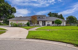 906 RETRIEVER Avenue, SEFFNER, FL 33584