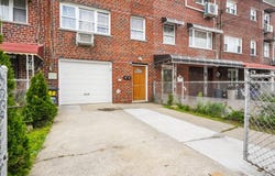 2733 Hone Avenue, Bronx, NY 10469