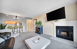 511 Aurora Avenue, Naperville, IL 60540