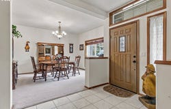 7829 SW 174TH Pl, Beaverton, OR 97007
