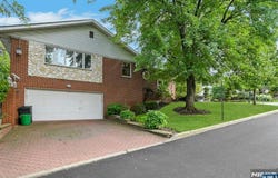 139 Middlesex Avenue, Englewood Cliffs, NJ 07632