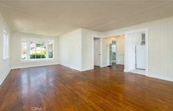 316-W Kenneth Road, Glendale, CA 91202