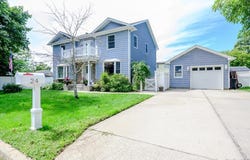 24 William Avenue, Islip, NY 11751