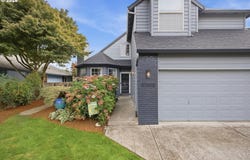 15076 SE PINEGROVE Loop, Clackamas, OR 97015