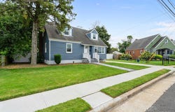48 Cliff Avenue, Hempstead, NY 11550
