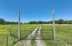 15875 Maple Road, Carthage, MO 64836