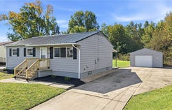 1647 Southern Boulevard NW, Warren, OH 44485