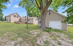 269 Pittsfield St., Milton, IL 62352