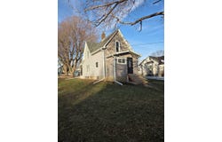 409 S WALNUT ST, ODEBOLT, IA 51458