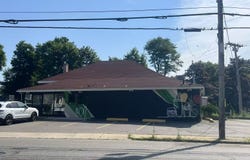 813-815 Main St, Leominster, MA 01453