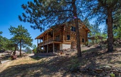 788 Pioneer Rd, Lyons, CO 80540