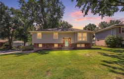 20409 E Millhaven Street, Independence, MO 64056