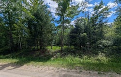 Bordeau Road, Standish, MI 48658