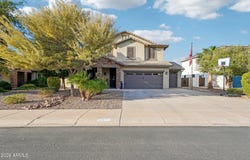 1974 E DUBOIS Avenue, Gilbert, AZ 85298