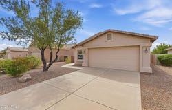 3043 E PEACH TREE Drive, Chandler, AZ 85249