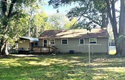 818 E. Lafayette St., Olney, IL 62450
