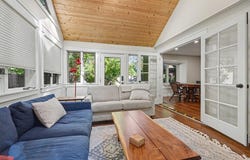 1020 Essex Circle, Kalamazoo, MI 49008