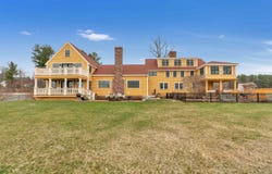 151 Dover Point Road, Dover, NH 03820