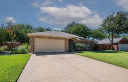 6620 Springhill Drive, Watauga, TX 76148