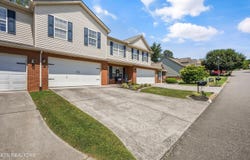 2055 Gatehouse Lane, Powell, TN 37849