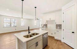 338 Orleanian Dr, Buda, TX 78610