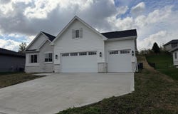 660 Belmont Boulevard, Waukee, IA 50263