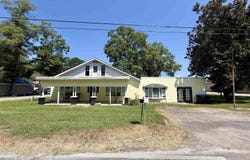 401 Cedar Bluff Road, Centre, AL 35960