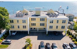 185 Main Street, East Lyme, CT 06357