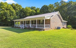 543 Co Rd 538, Rogersville, AL 35652