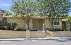 5838 Winterhaven Dr, Windcrest, TX 78239